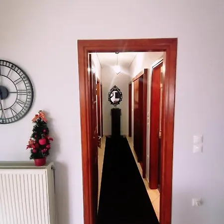 Apartamento Thira Near Athens Airport *